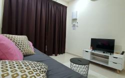 HOMESTAY ANGAH, KUANTAN