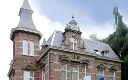 Hotel De Villa
