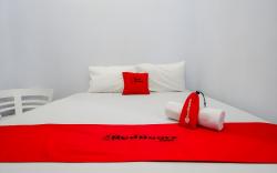 RedDoorz Plus @ Grand Pacifik Hotel Makassar