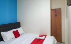 RedDoorz @ Mayjen Sungkono Surabaya