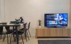Arcoris 002 @ Mont Kiara KL 2-4 pax 
