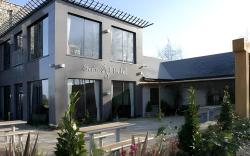 Upton Court Hotel