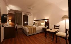 Hotel The Class, Delhi Airport