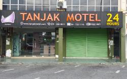 Tanjak Motel