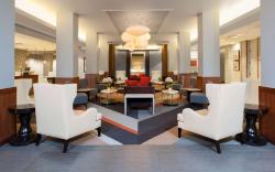 DoubleTree by Hilton Hotel Chicago - North Shore Conference Center