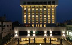 Vivanta Vijayawada, MG Road