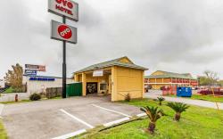 OYO Hotel San Antonio Lackland near Seaworld