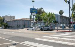 Hollywood City Inn