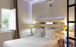 ApartaSuites Satellite by Abalu Hotels