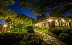 The Seaes Hotel & Resort