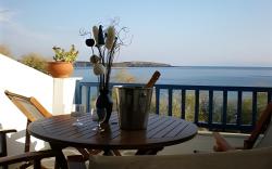 Blue Waves Suites & Apartments - To Kyma