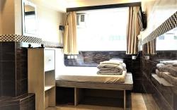 Payless Guesthouse - A2