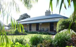 Robe House B&B