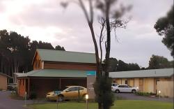 Motel Strahan