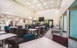La Quinta Inn & Suites by Wyndham Loudon