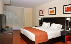 Holiday Inn Hotel and Suites Montreal Airport By IHG