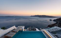 La Perla Villas - Adults Only
