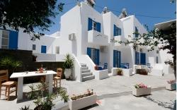 Marinos Hotel