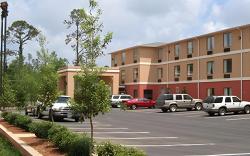 Red Roof Inn & Suites Biloxi - Ocean Springs