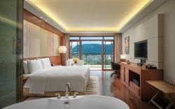HUALUXE Kunming By IHG