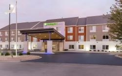 Holiday Inn Express & Suites Chicago West - St Charles By IHG