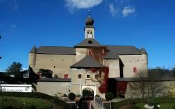 TAUROA Schloss Gabelhofen
