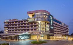 Radisson Hotel and Convention Centre OR Tambo Airport