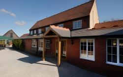 Crouchers Hotel
