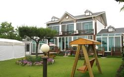 Anmyeondo Jeonyeok Noeul Pension