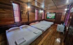 Baan mung kood Homestay Family 07