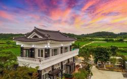 Gyeongju SoraedangA Pension