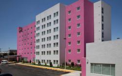 City Express Suites by Marriott Toluca