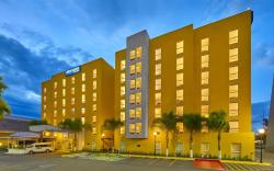 City Express by Marriott Querétaro Juríca