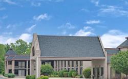 Clarion Pointe Rock Hill Near University