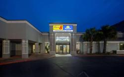 Super 8 by Wyndham Mobile I-65