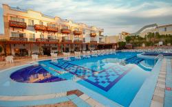 Falcon Naama Star Hotel