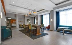 Hampton Inn & Suites by Hilton Belleville