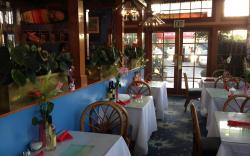 Tradewinds Airport Hotel