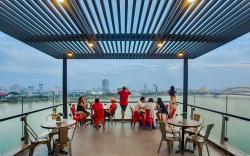 Avora Hotel
