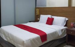 RedDoorz Syariah @ Klojen Malang