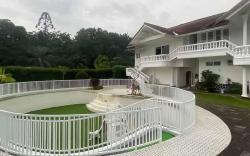 RedDoorz Plus @ Megamendung Puncak 2