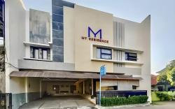 RedDoorz Plus Syariah near Cirebon Super Block Mall 2