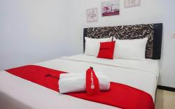 RedDoorz near Velodrome Malang 2
