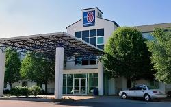 Motel 6 Portland, OR - Tigard West