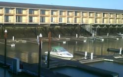 Astoria Riverwalk Inn