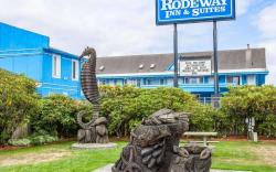 Rodeway Inn & Suites