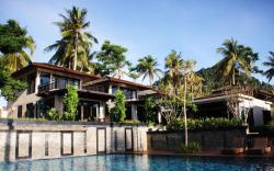 Niramaya Villa & Wellness Resort