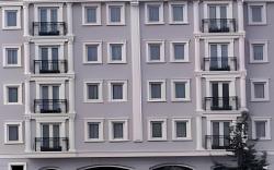 Central Hotel
