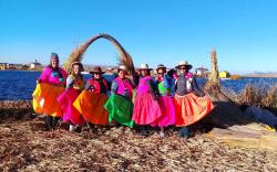 Alojamiento Flotante del Titicaca