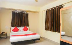 Collection O Hotel Galaxy Hospitality Near Pune Airport